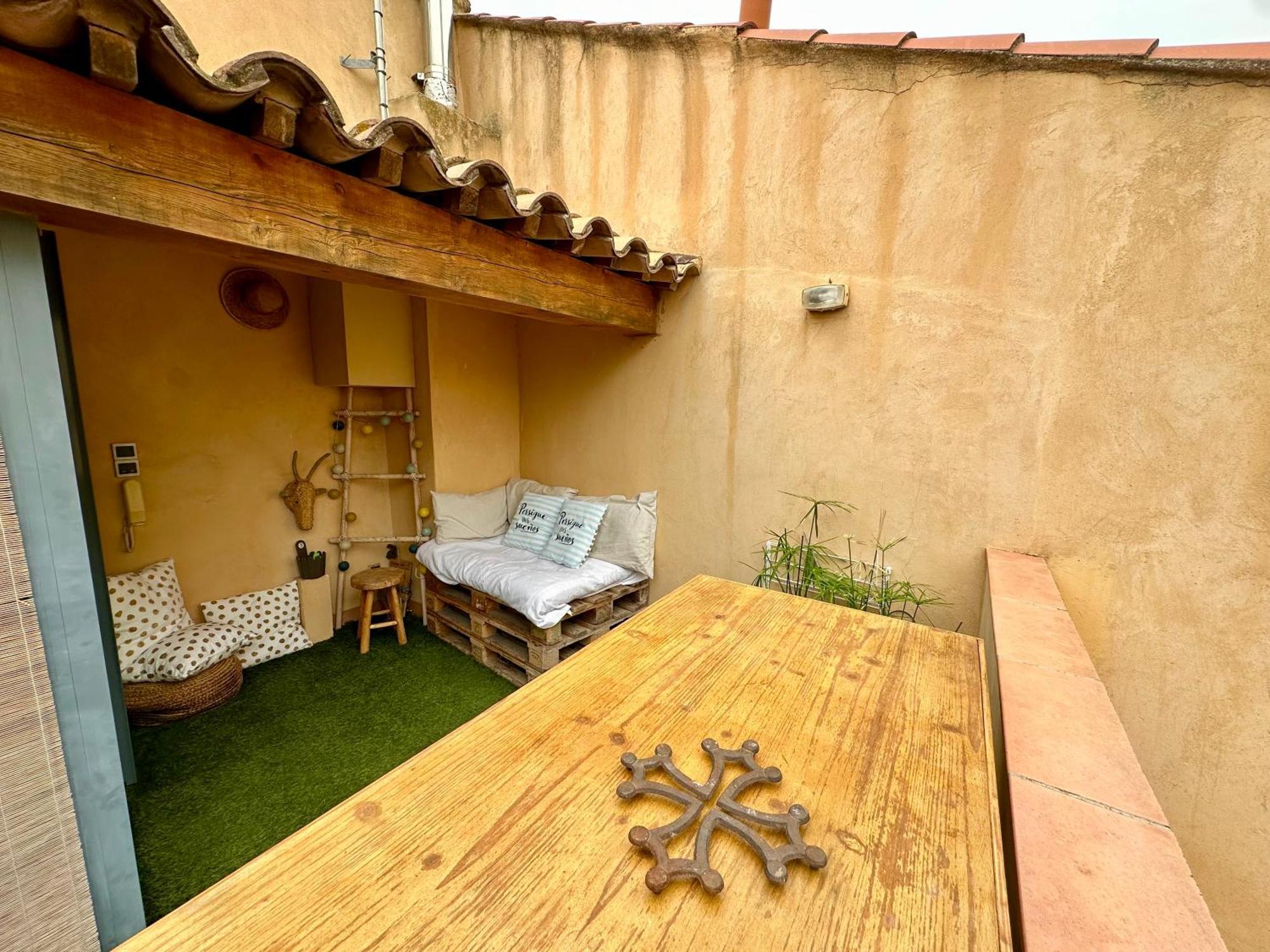 Tresors De La Cathedrale, Maison De Ville Sur 4 Niveaux Narbona Exterior foto